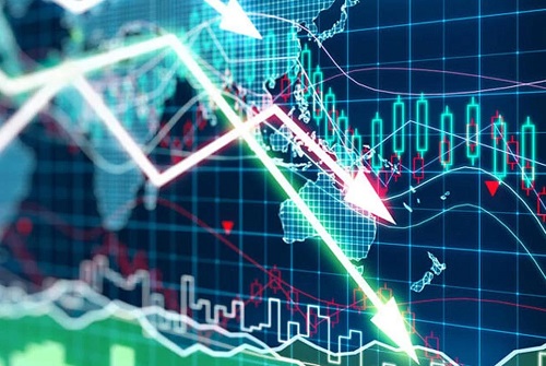 পতনে পুঁজিবাজারে চলছে