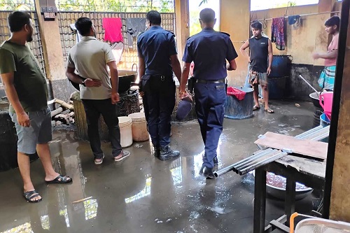 চুয়াডাঙ্গায় ভোক্তা অধিকারের অভিযানে